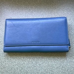 VTG coach wallet